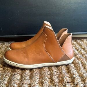 Taos Leather Ankle Boots